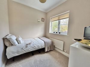 Photo 17- click for photo gallery